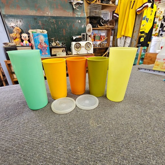 Tupperware Other - 7 pcs Tupperware Tumblers 3- #873 Retro Colors 2-#107 Ice Tea Tumblers w/ Lids